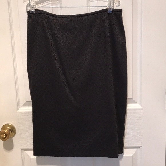 Tahari 2pc suit - Picture 3 of 4